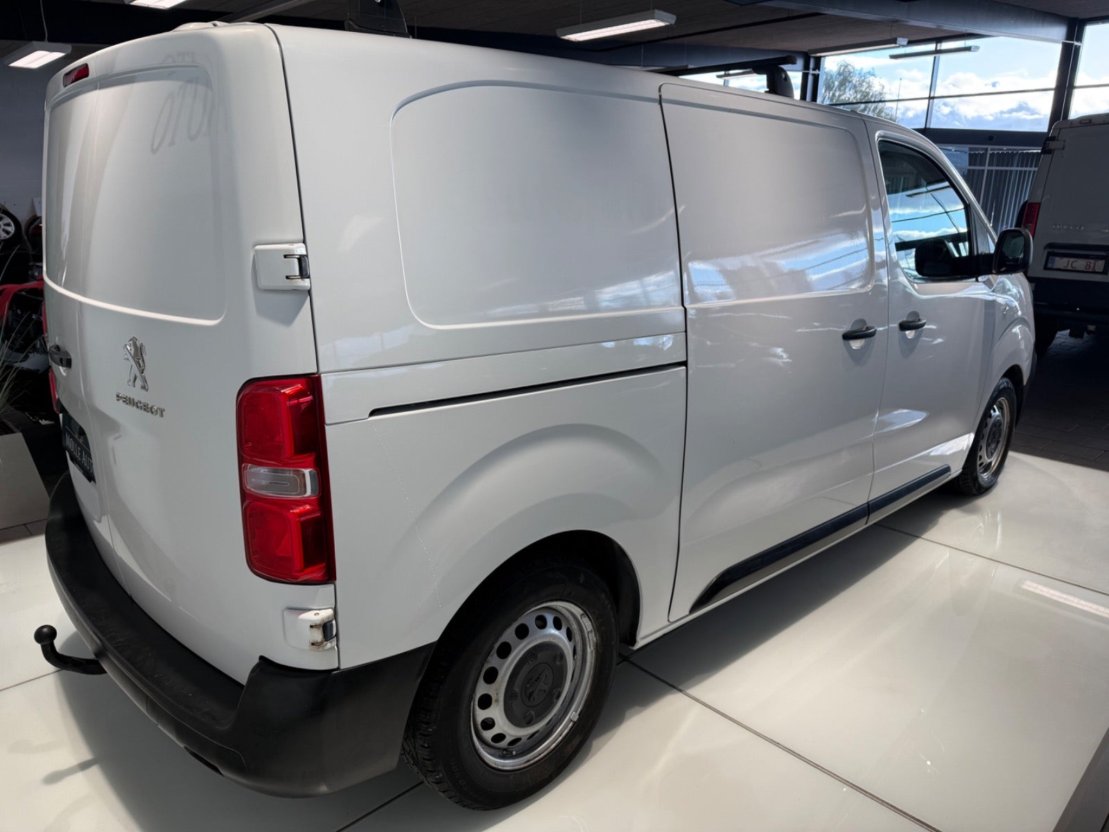 Billede af Peugeot Expert 1,6 BlueHDi 115 L2 Plus Van