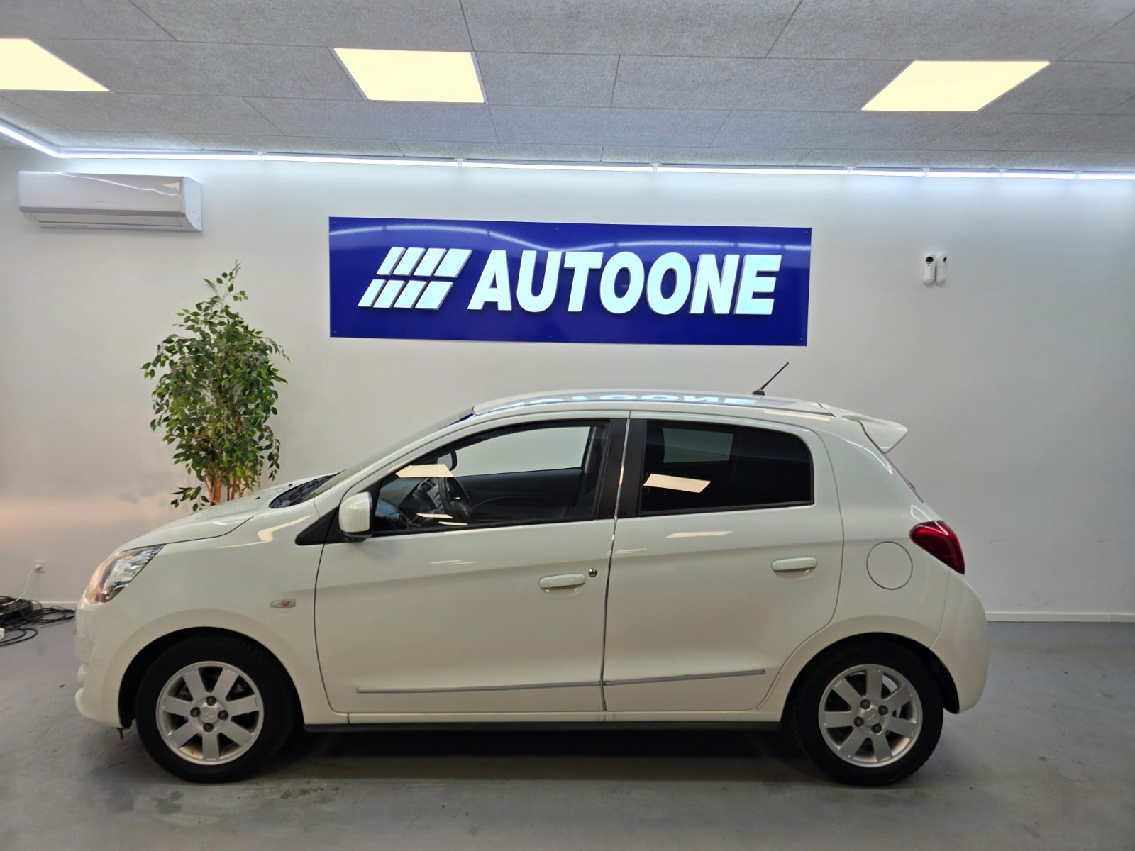 Billede af Mitsubishi Space Star 1,2 Invite