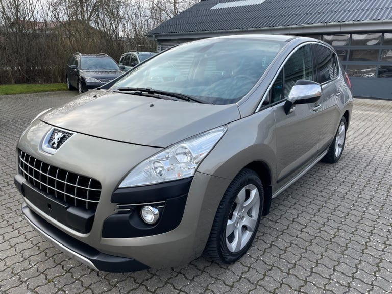 Peugeot 3008 HDi 112 Premium+