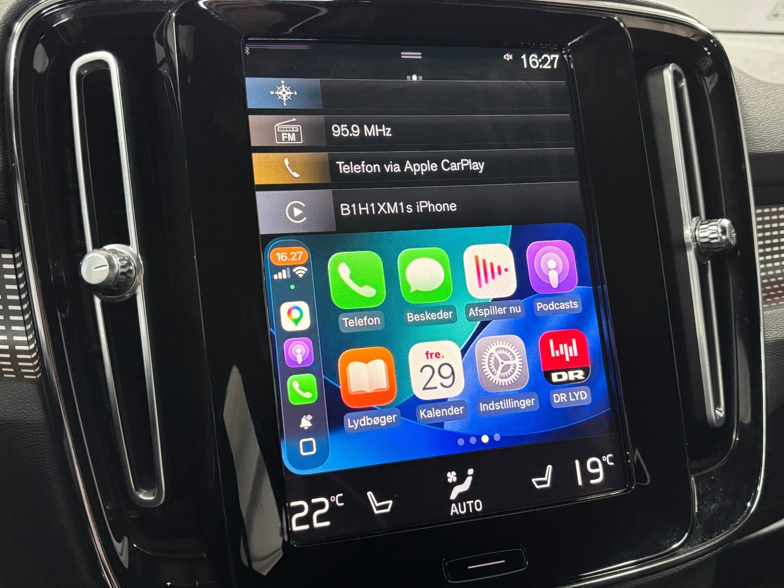 Billede af Volvo XC40 1,5 T5 ReCharge R-Design aut.