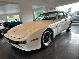 Porsche 944 2,5  3d