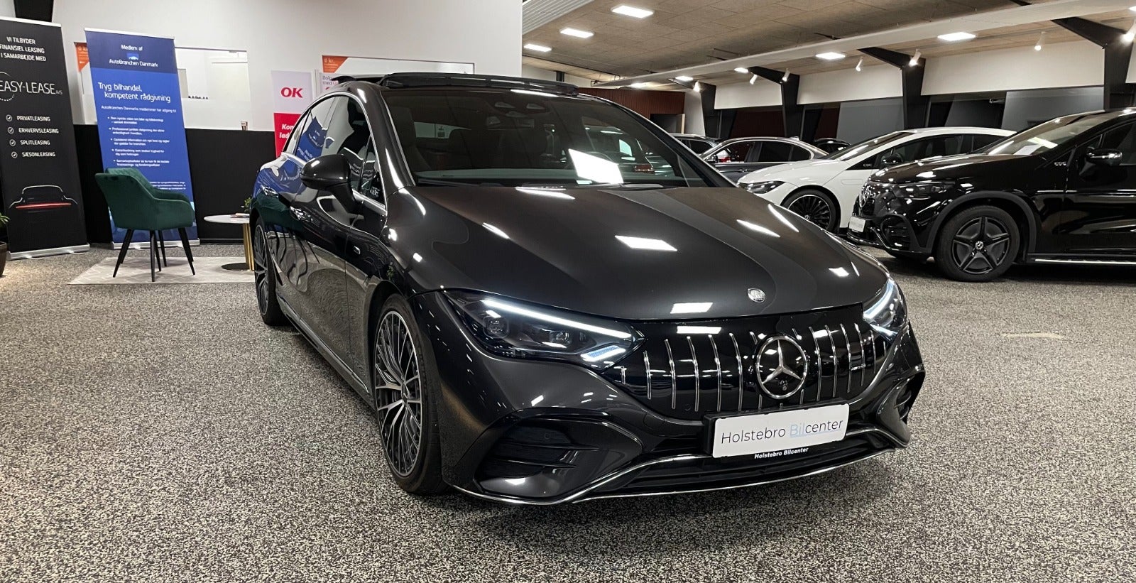 Mercedes EQE43