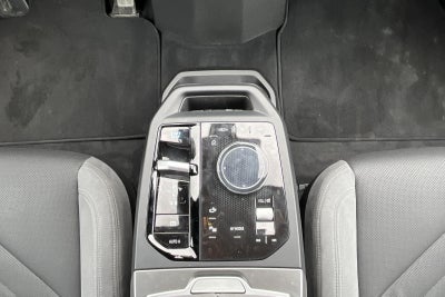 BMW iX xDrive45 M-Sport
