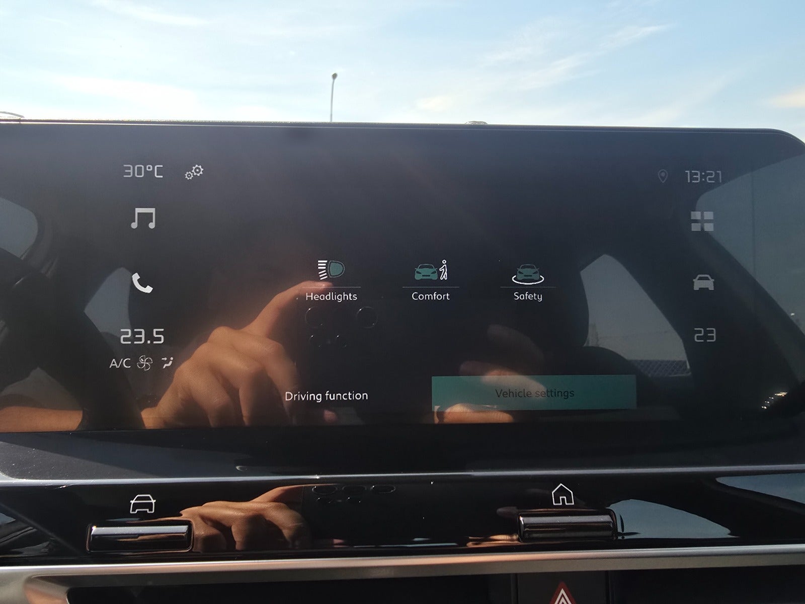 Billede af Citroën ë-C4 50 Shine Sport
