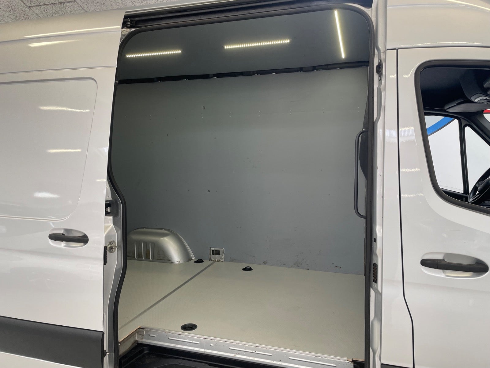 Billede af Mercedes Sprinter 316 2,2 CDi A2 Kassevogn aut. RWD