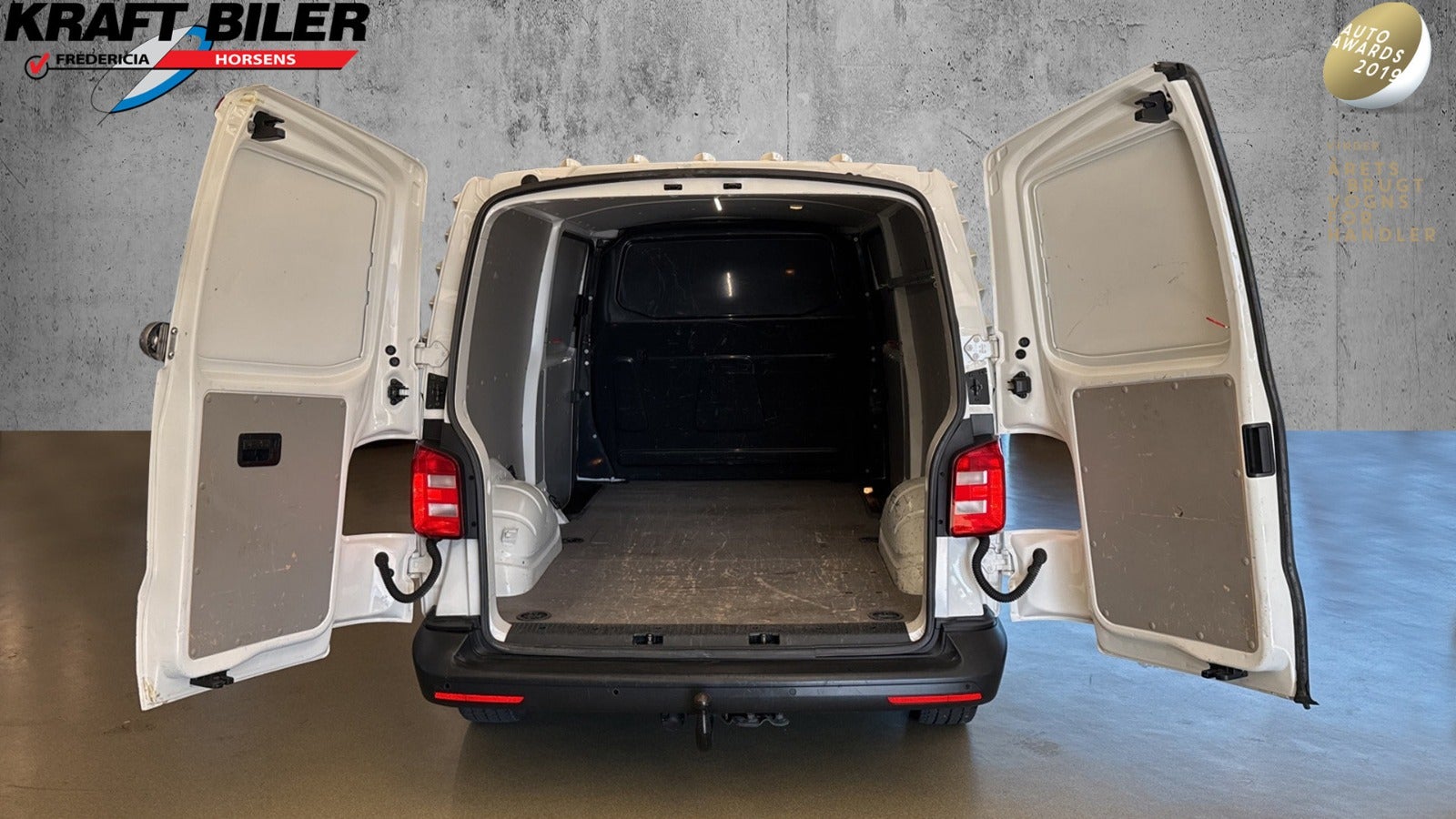 Billede af VW Transporter 2,0 TDi 114 Kassevogn lang BMT