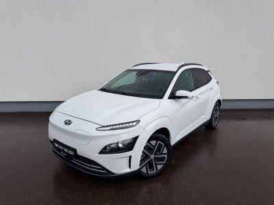 Hyundai Kona 39 EV Essential 5d
