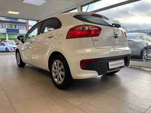 Kia Rio CVVT Style+