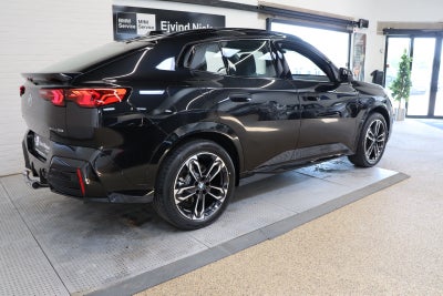 BMW iX2 eDrive20 Fully Charged M-Sport