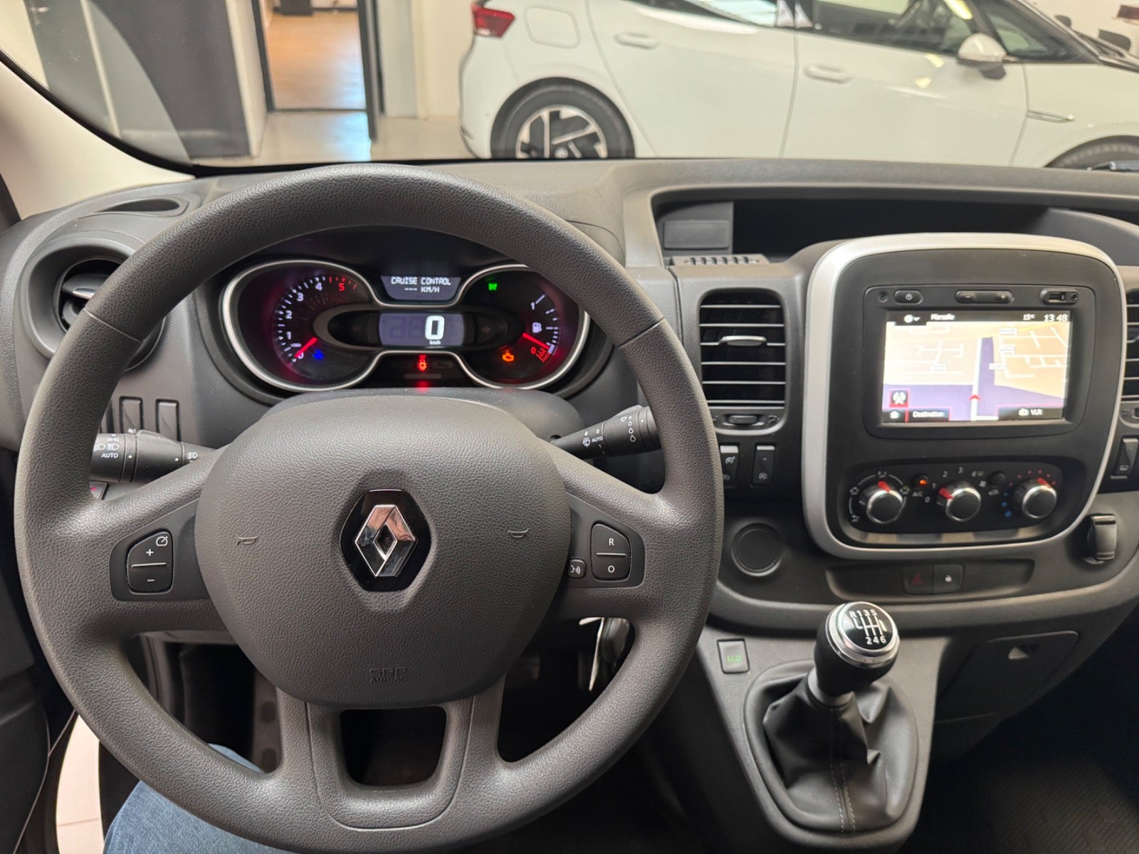 Billede af Renault Trafic T29 2,0 dCi 145 L2H1