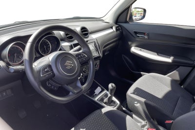 Suzuki Swift Dualjet mHybrid Action