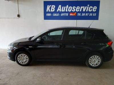 Fiat Tipo 1,4 16V Easy 5d