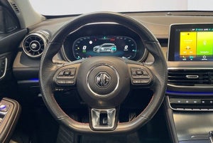 MG EHS PHEV Luxury