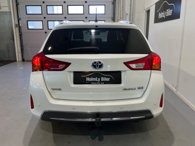 Toyota Auris Hybrid H2+ Comfort Touring Sports CVT