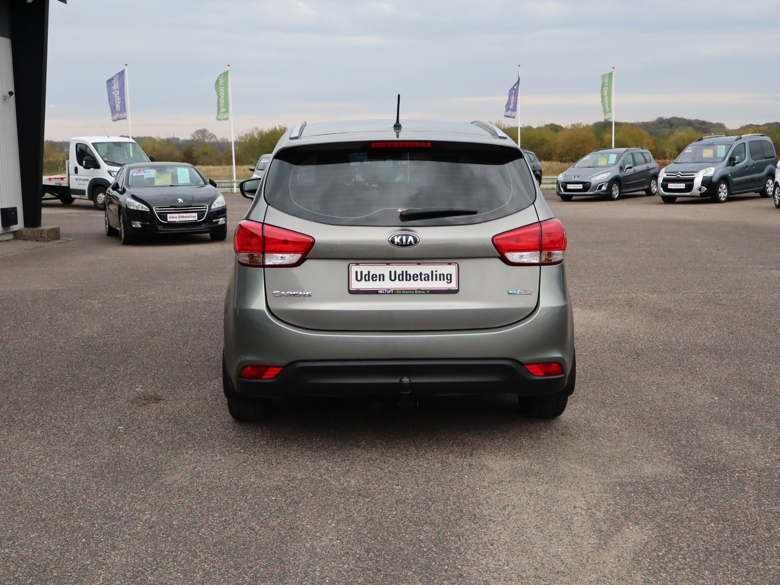 Billede af Kia Carens 1,6 GDi Attraction 7prs