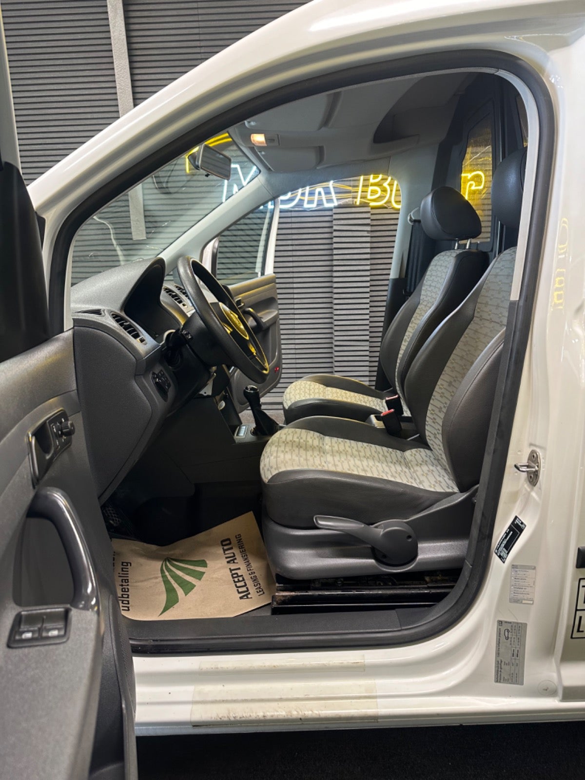 Billede af VW Caddy Maxi 1,6 TDi 102 BMT Van