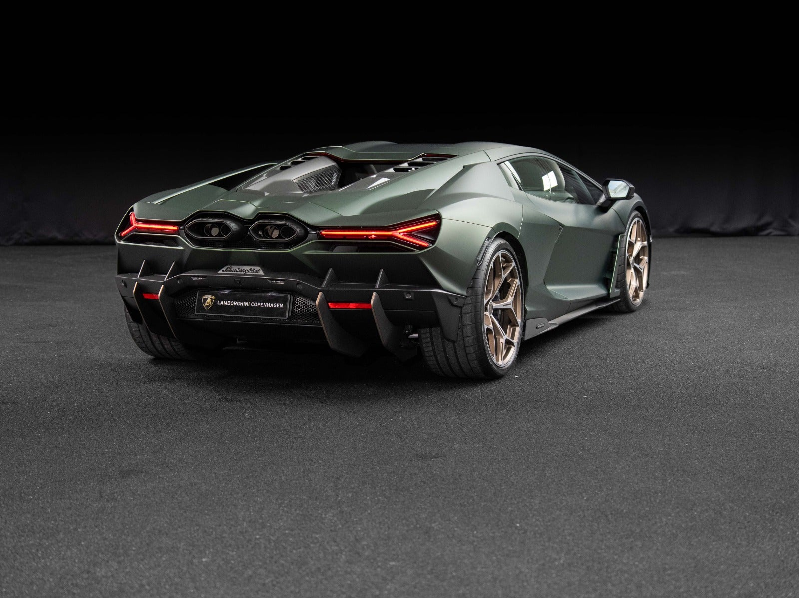 Gallery image 2 of 13