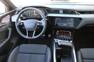 Audi Q8 e-tron S-line Sportback quattro