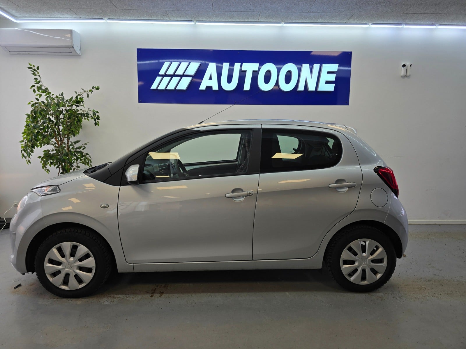 Billede af Citroën C1 1,0 VTi Attaque