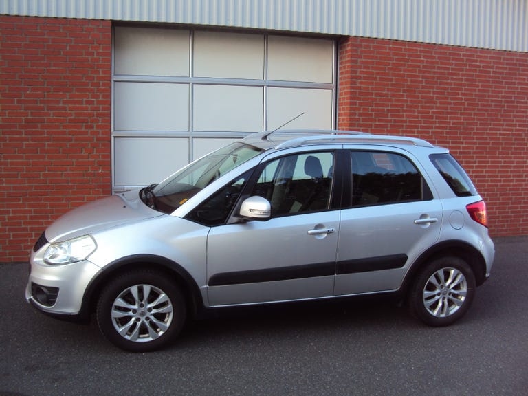 Suzuki SX4 CombiBack GLX+