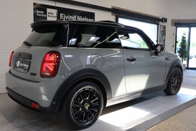 MINI Cooper SE Camden Edition