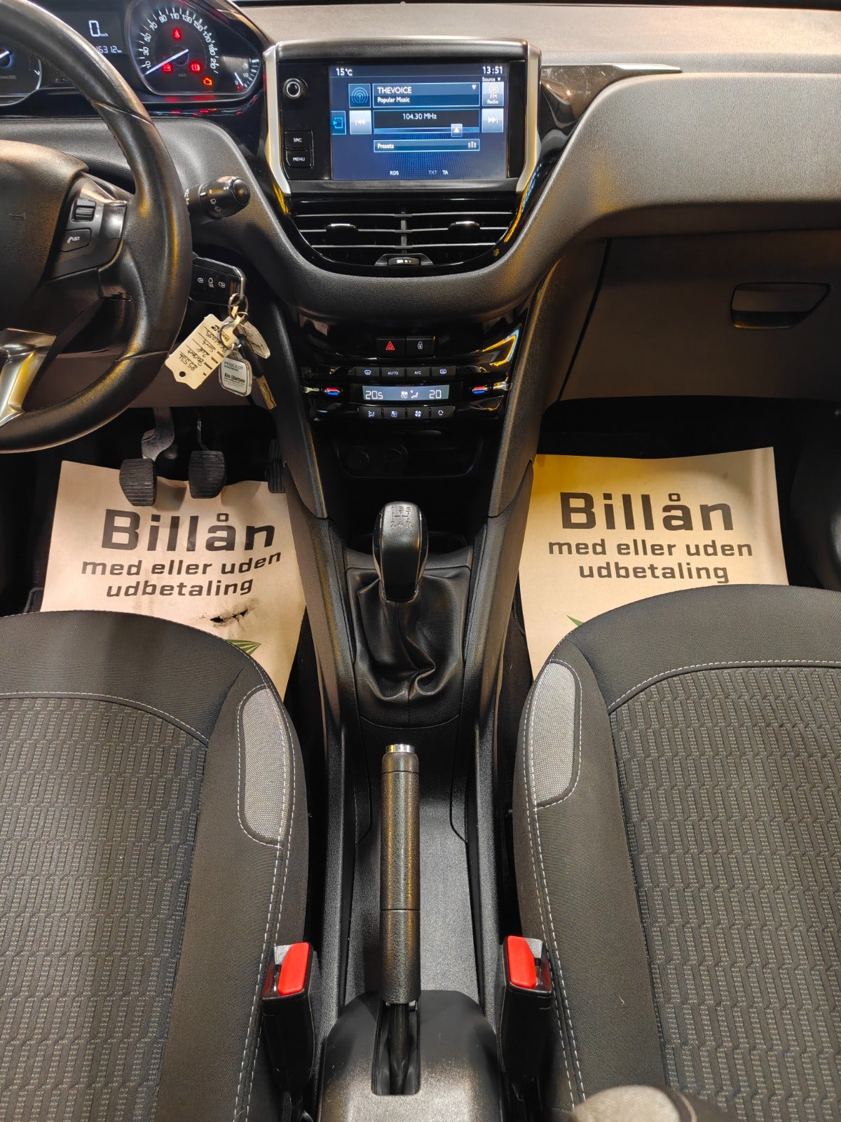 Billede af Peugeot 208 1,2 VTi 82 Allure Sky
