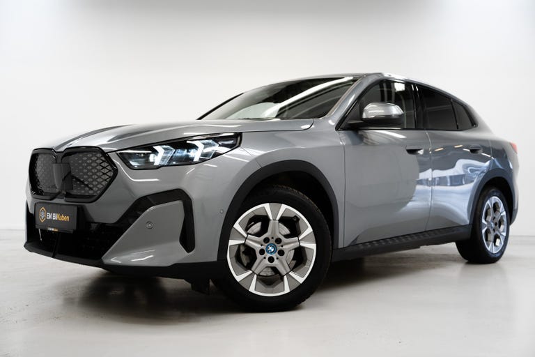 BMW iX2 eDrive20
