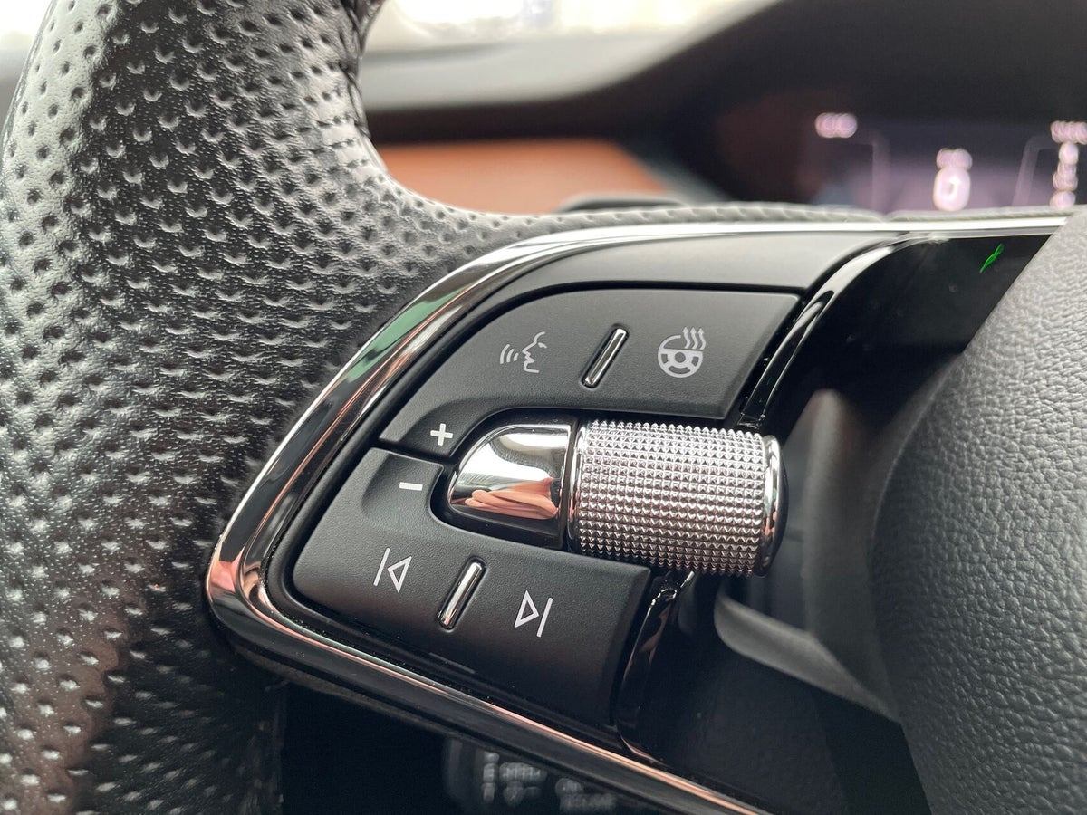 Skoda Enyaq iV Suite billede 17