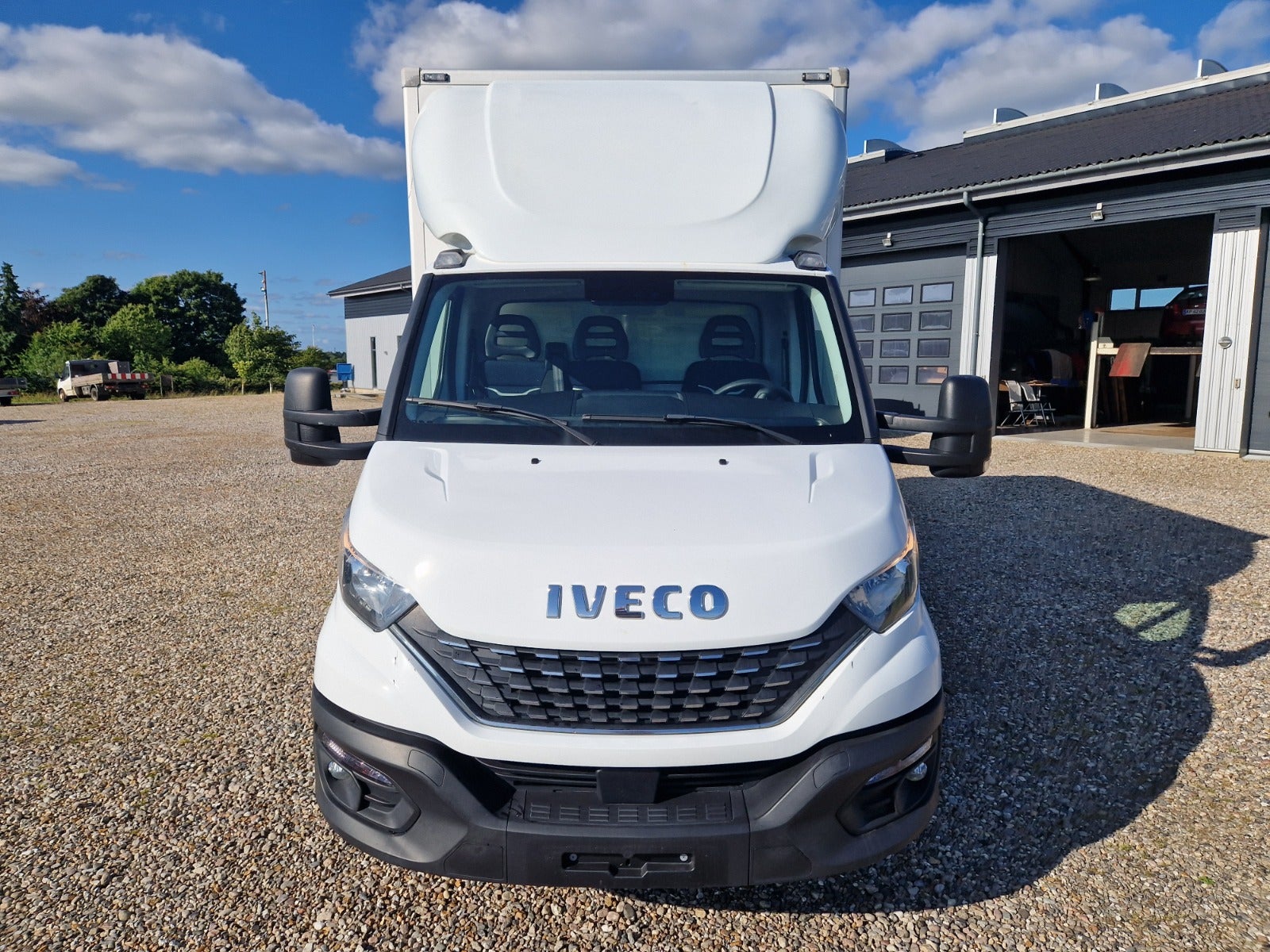 Billede af Iveco Daily 2,3 35S14 Alukasse m/lift