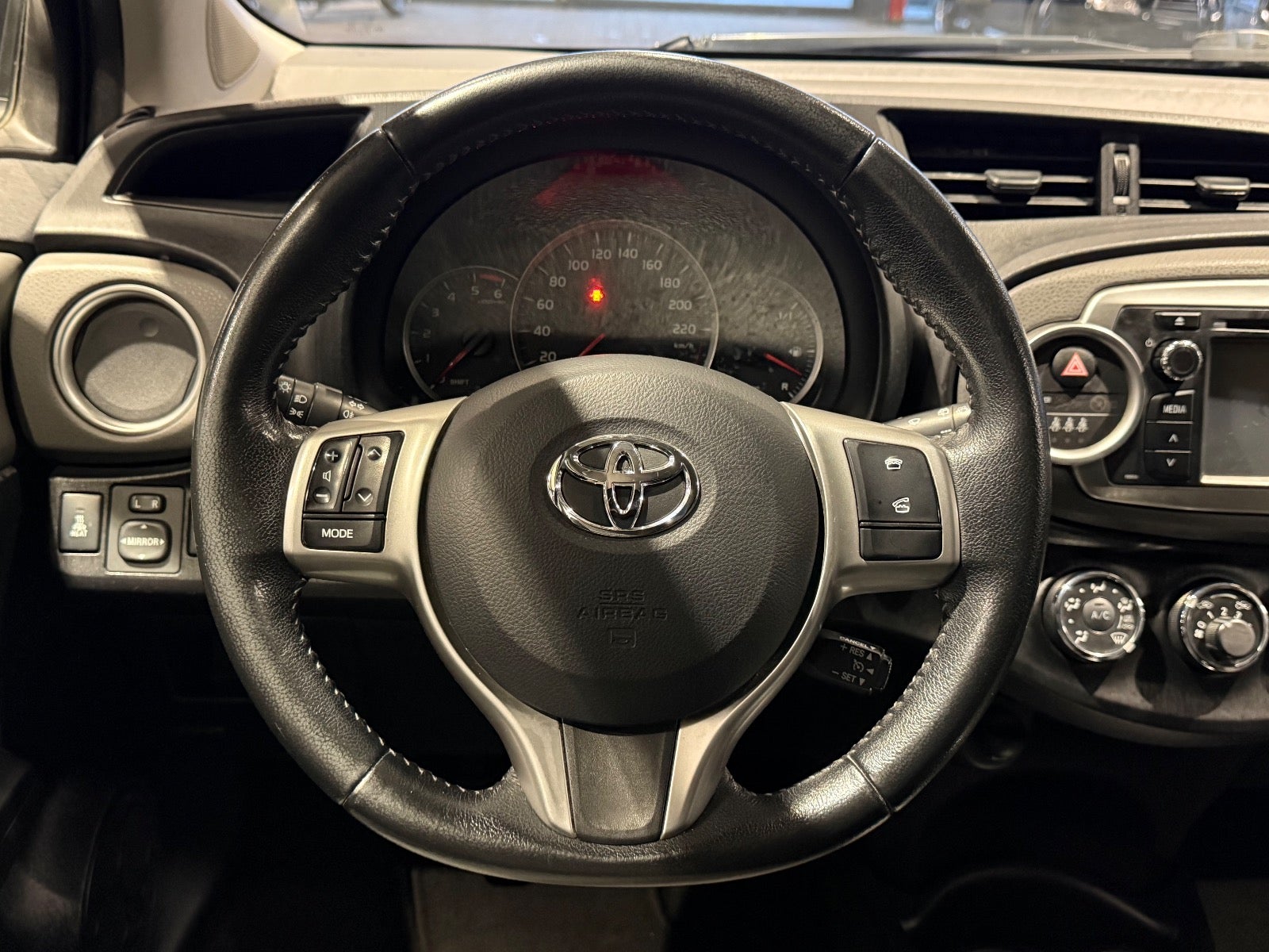 Billede af Toyota Yaris 1,4 D-4D T1 Van