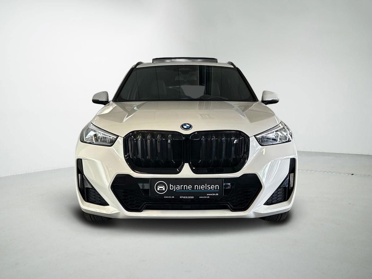 BMW iX1 xDrive30 M-Sport billede 5
