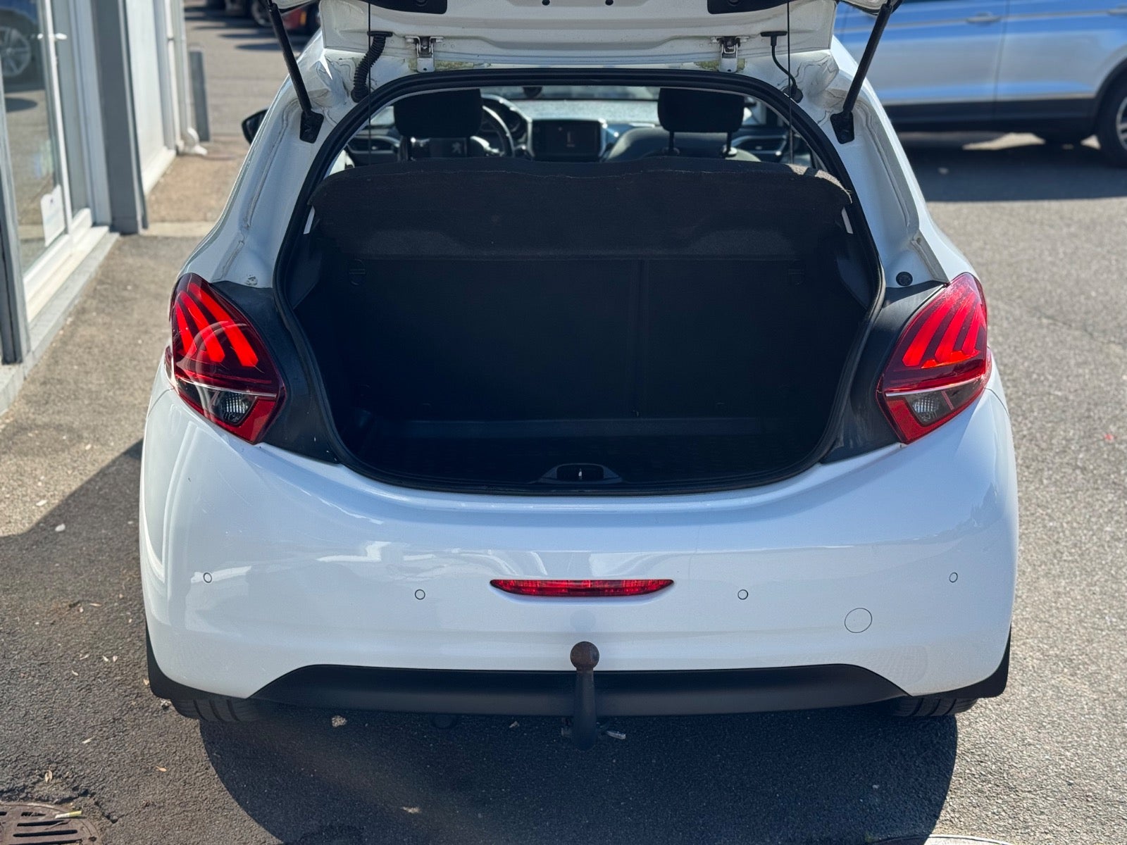 Billede af Peugeot 208 1,2 VTi 82 Allure