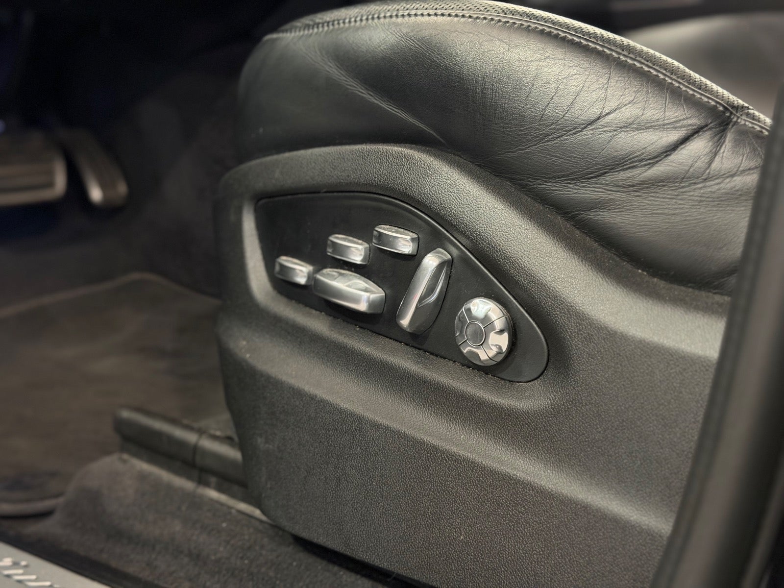 Porsche – Cayenne Turbo