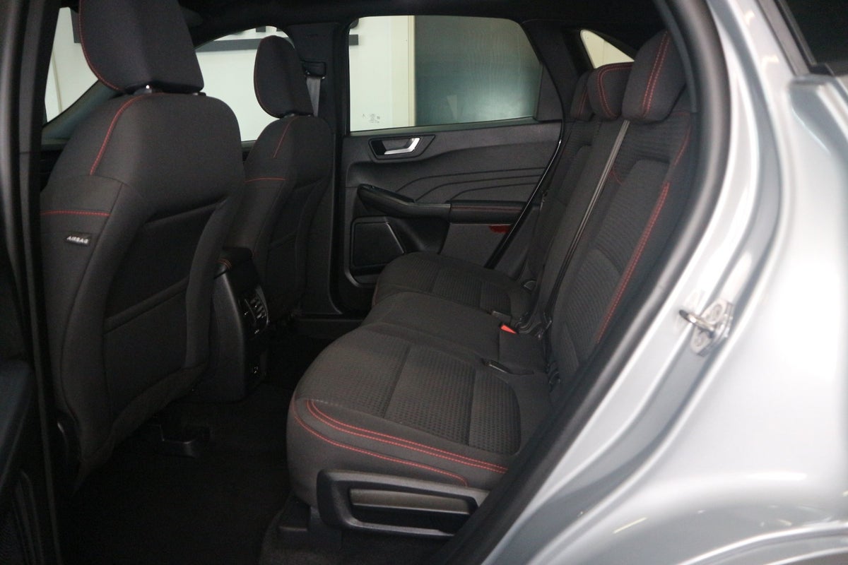 Ford Kuga PHEV ST-Line CVT