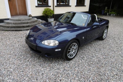 Mazda MX-5 1,6i Benzin modelår 2003 km 228000 Blåmetal nysynet ABS airbag startspærre servostyring, 