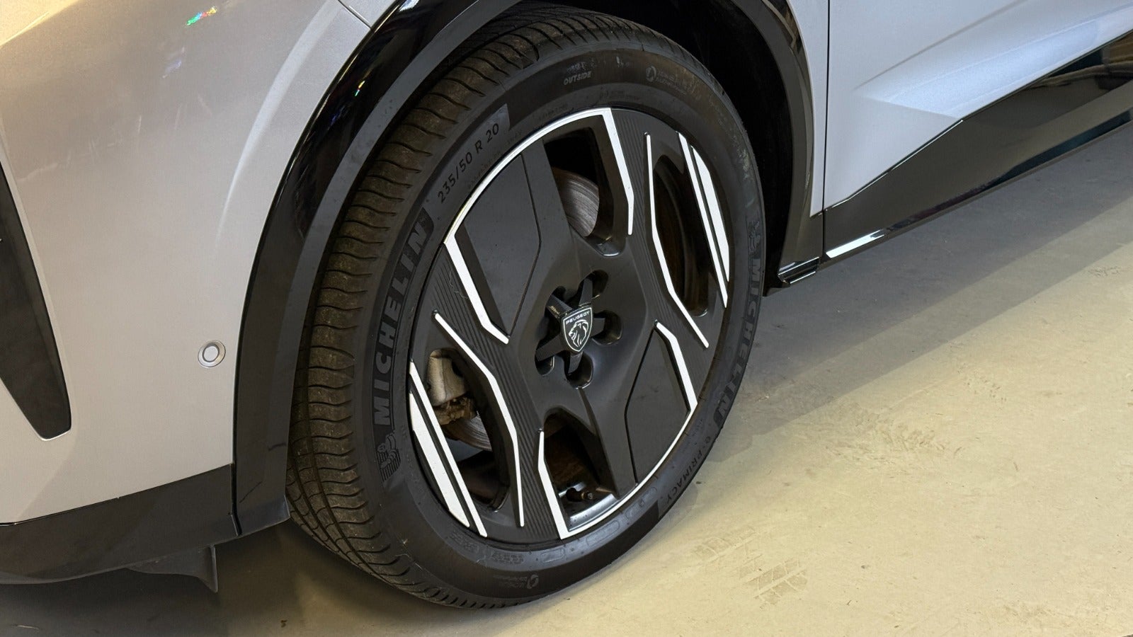 Billede af Peugeot e-5008 77 GT Pack AWD 7prs