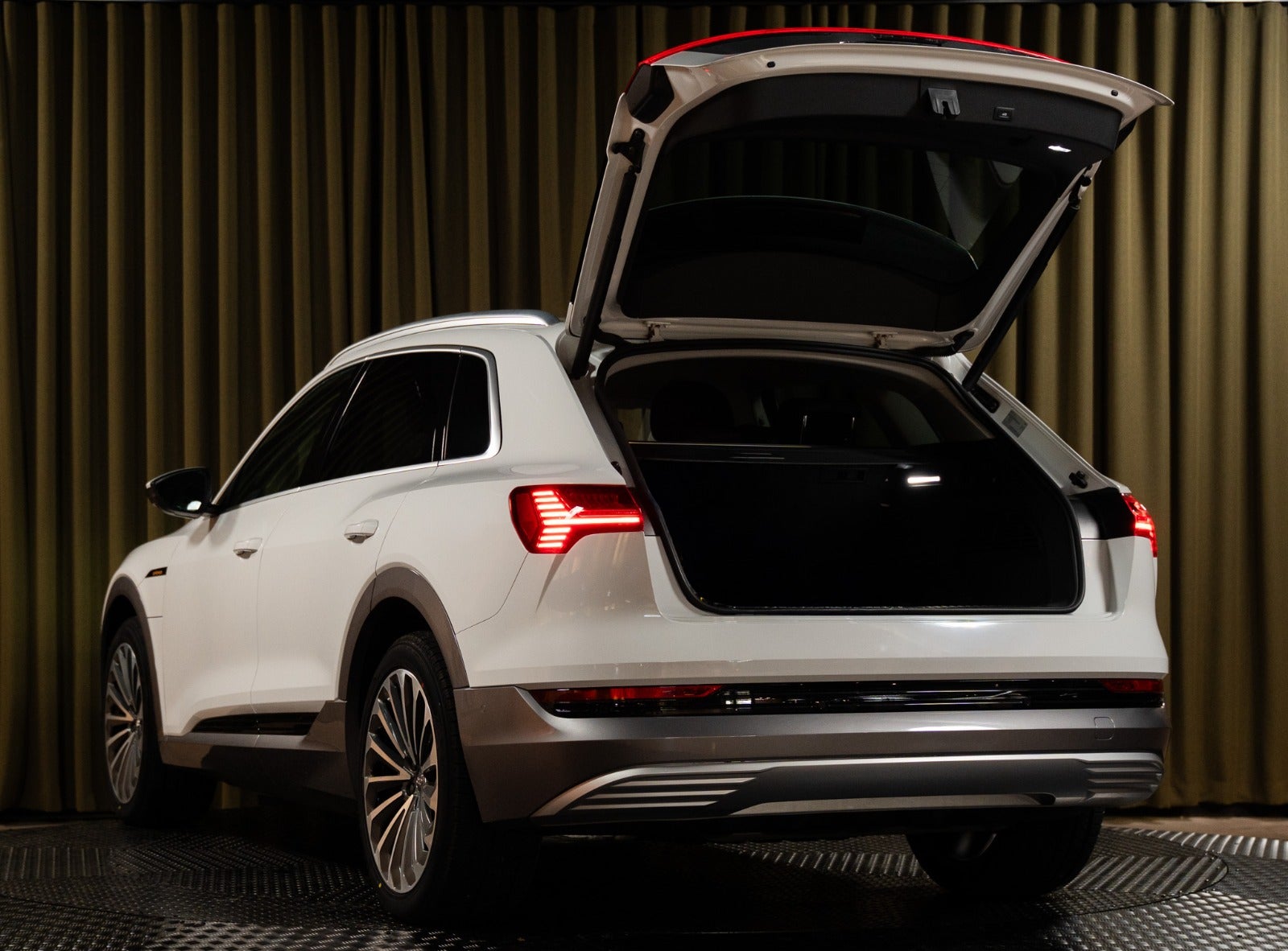 Billede af Audi e-tron 55 Prestige quattro