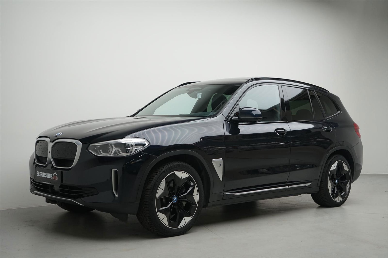 Brugt BMW iX3 Charged Plus - 2021 - udstillet i Nielsen Car Group ...