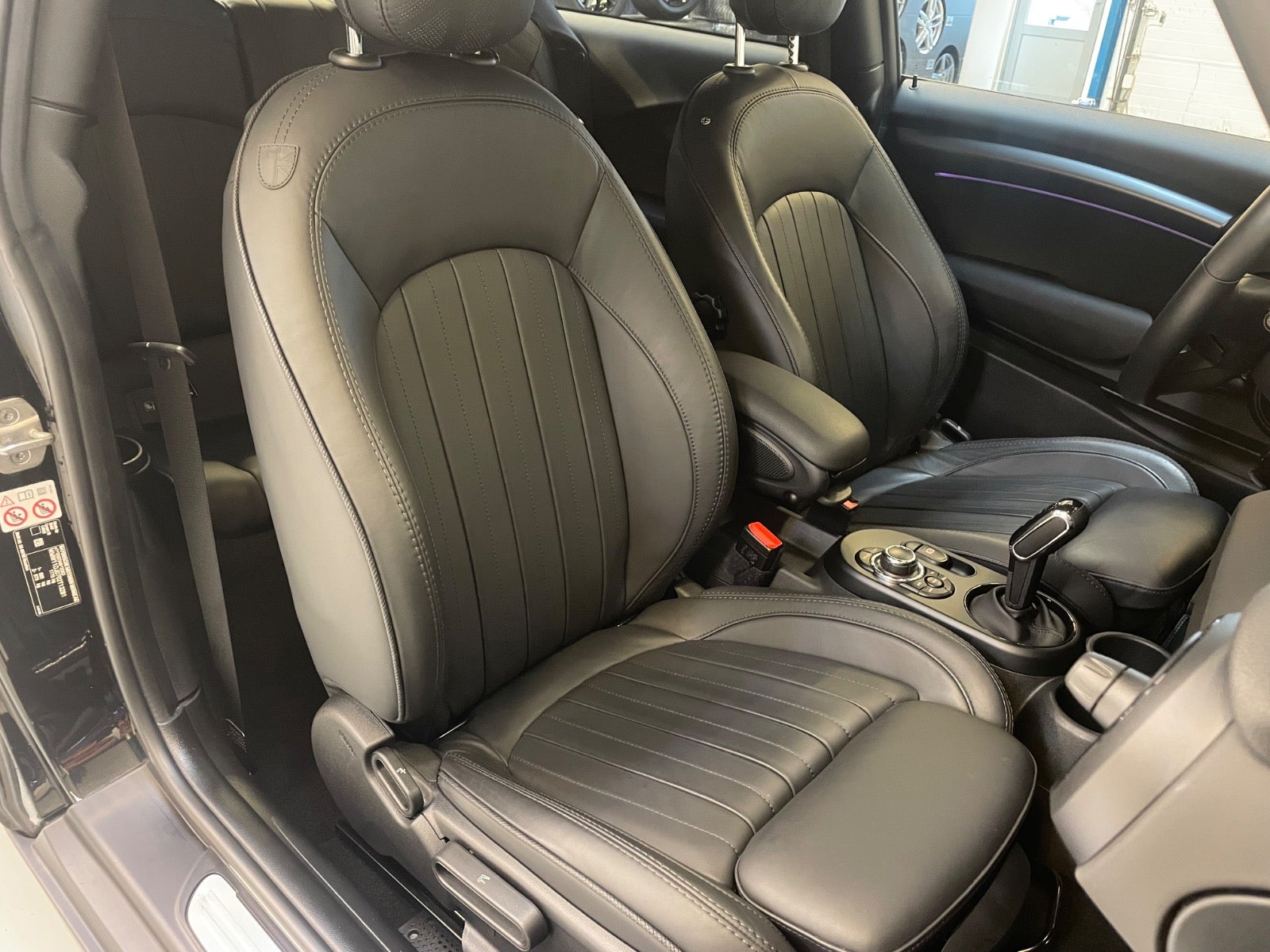MINI Cooper SE Yours Trim