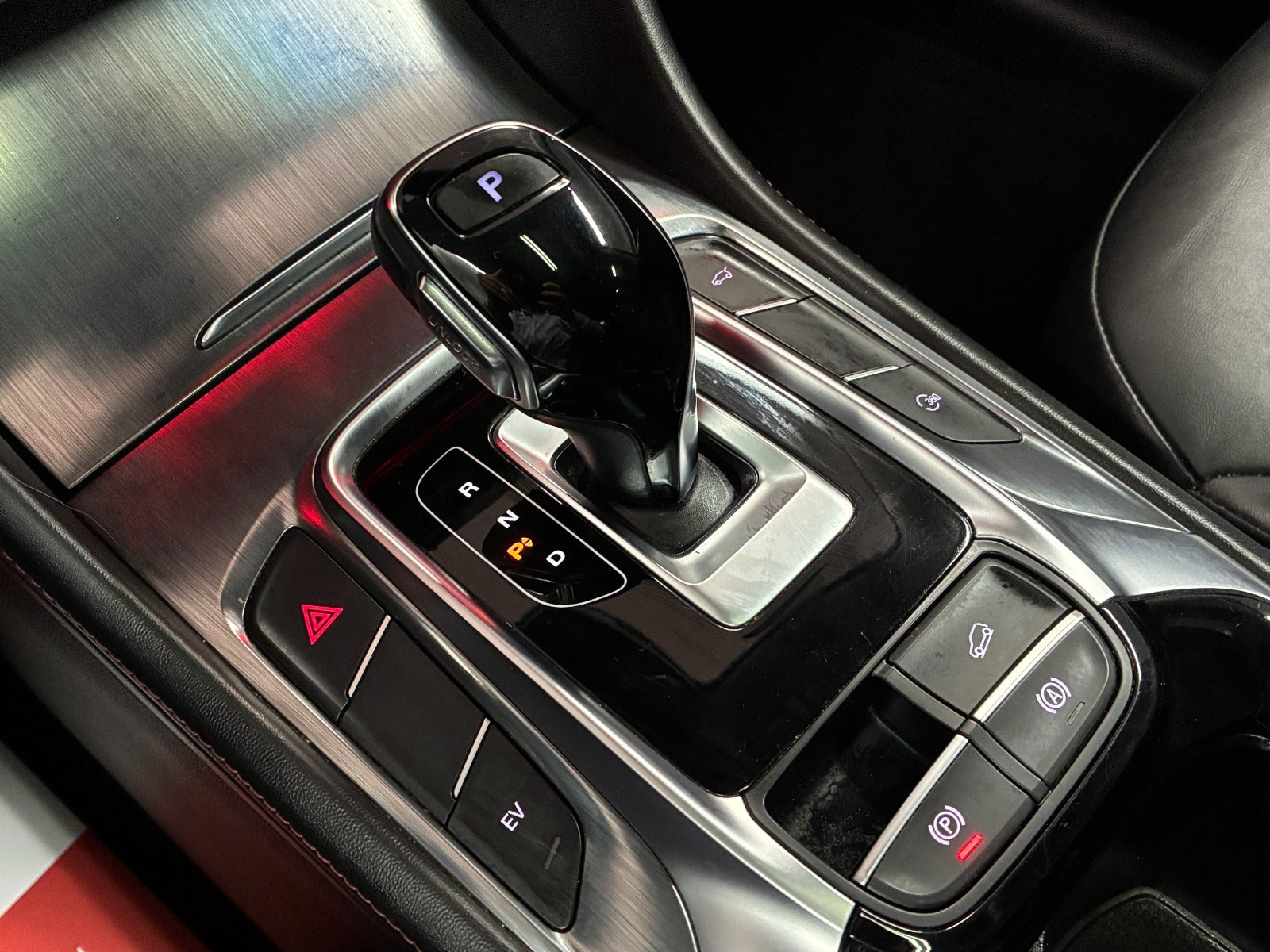 Billede af MG EHS 1,5 PHEV Luxury