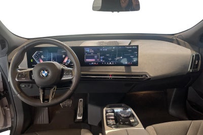 BMW iX xDrive45 M-Sport