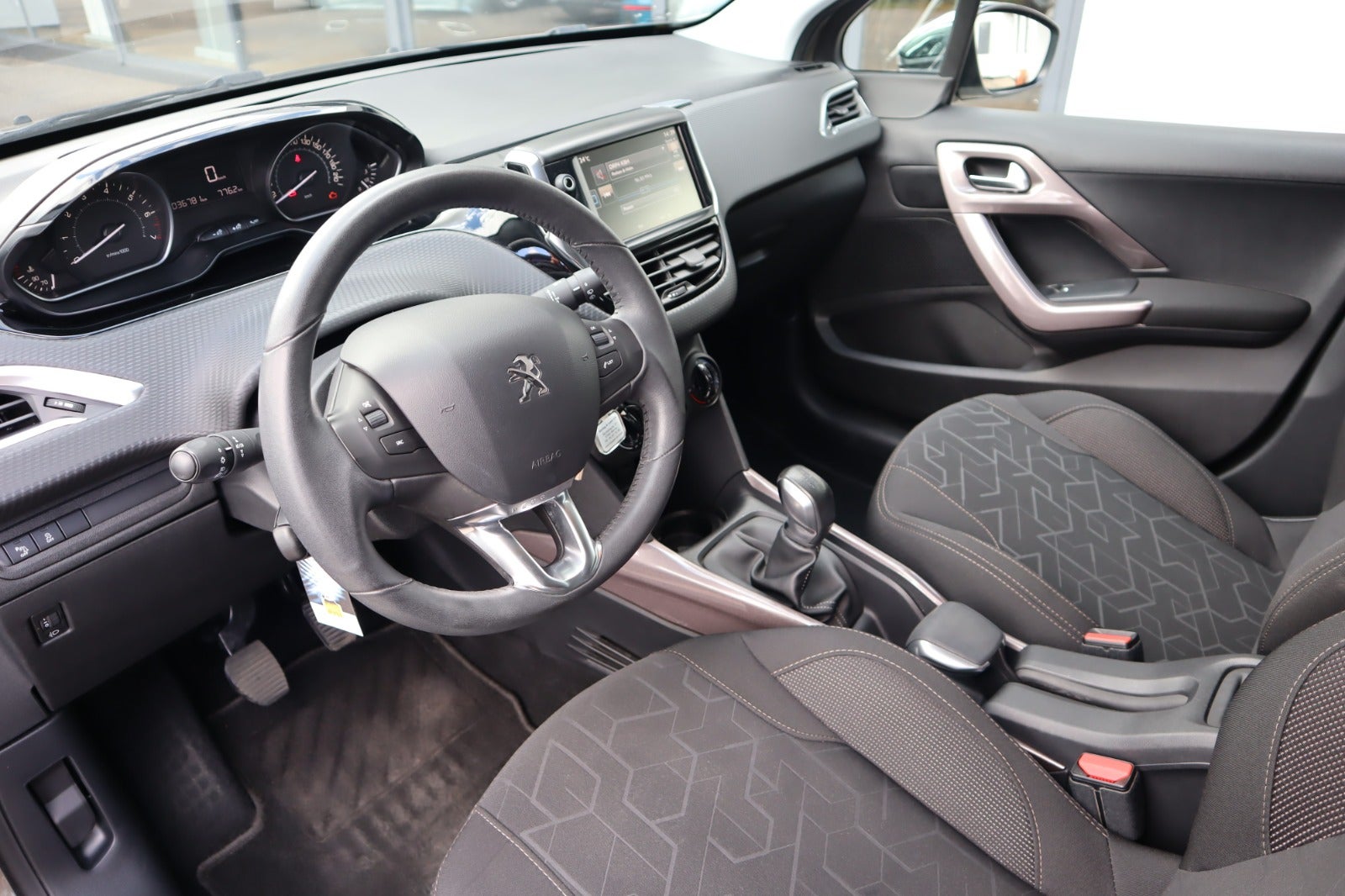 Peugeot 2008 2016