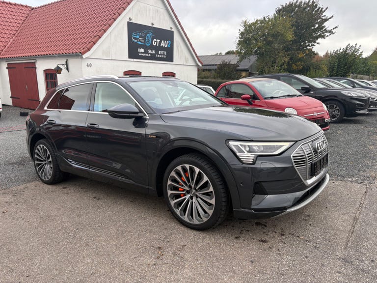 Audi e-tron Advanced Prestige quattro
