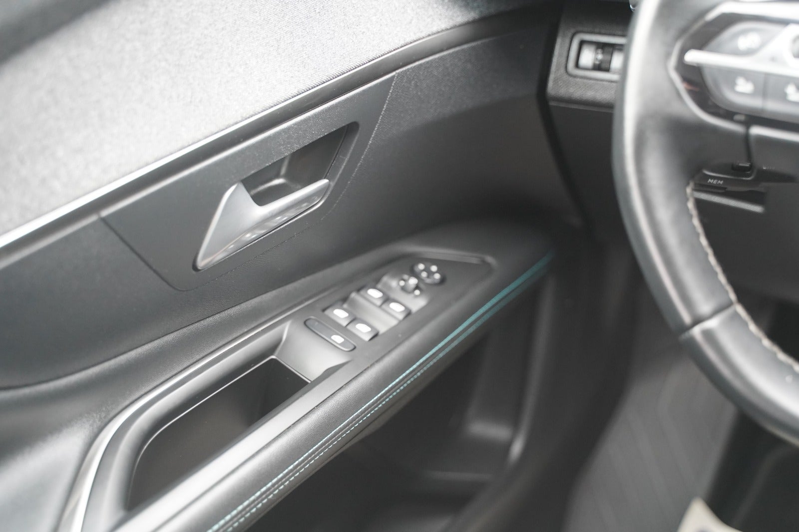 Billede af Peugeot 3008 1,6 Hybrid Allure Pack EAT8