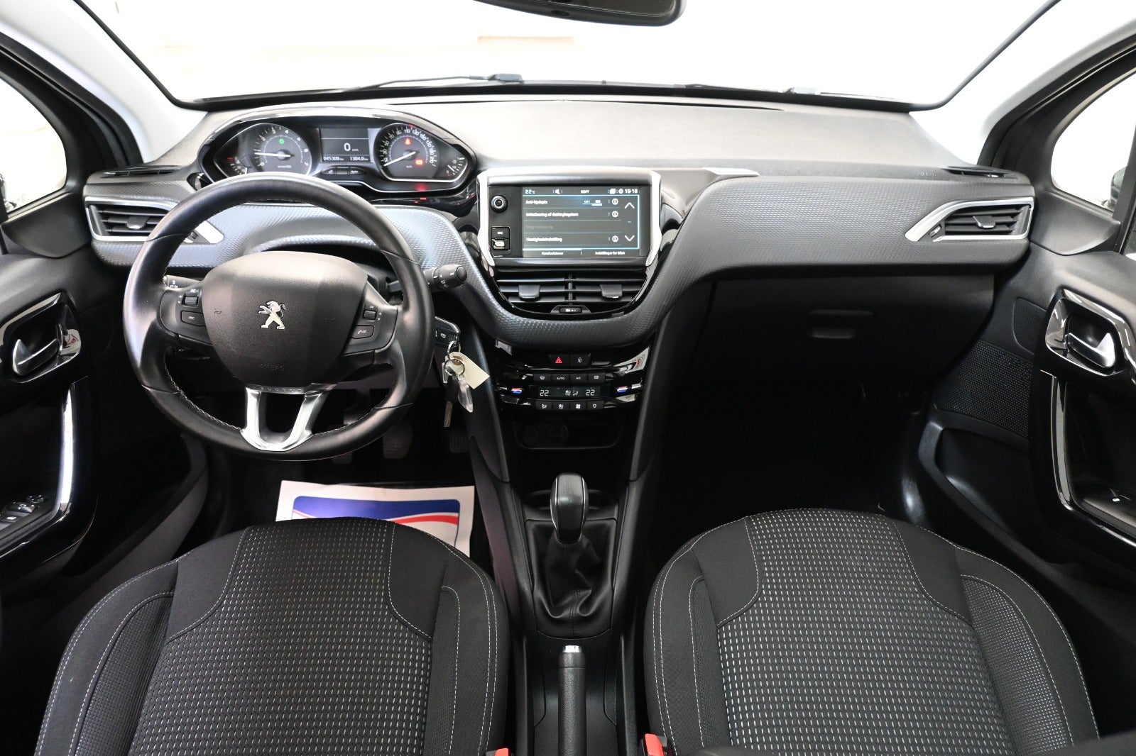 Peugeot 208 PureTech 82 Exclusive+