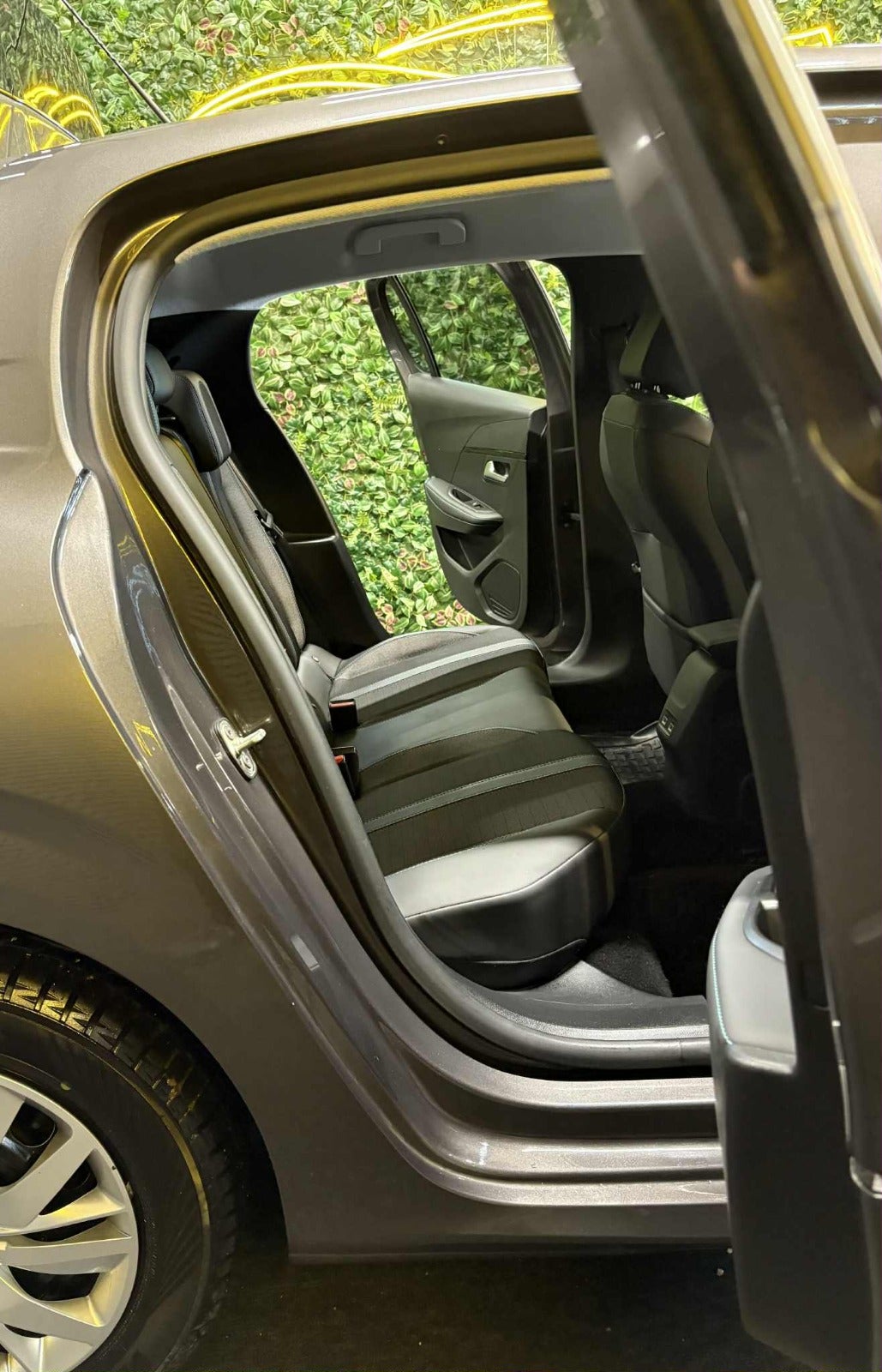 Billede af Peugeot 208 1,5 BlueHDi 100 Allure