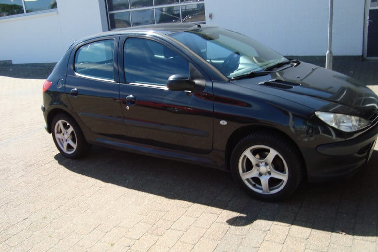 Peugeot 206 XR