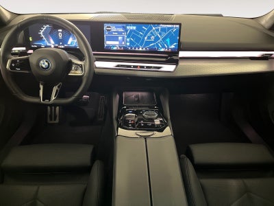 BMW i5 eDrive40 M-Sport