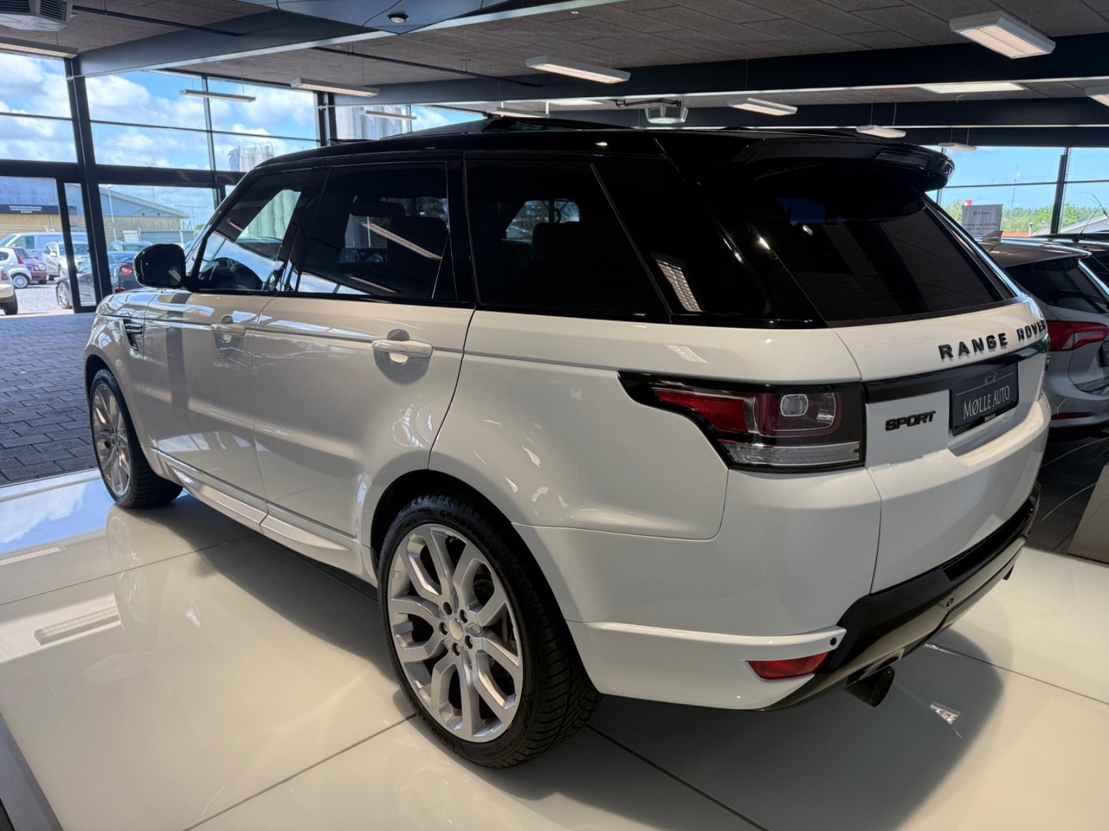 Billede af Land Rover Range Rover Sport 3,0 TDV6 SE aut.