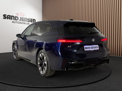 BMW iX xDrive45 M-Sport